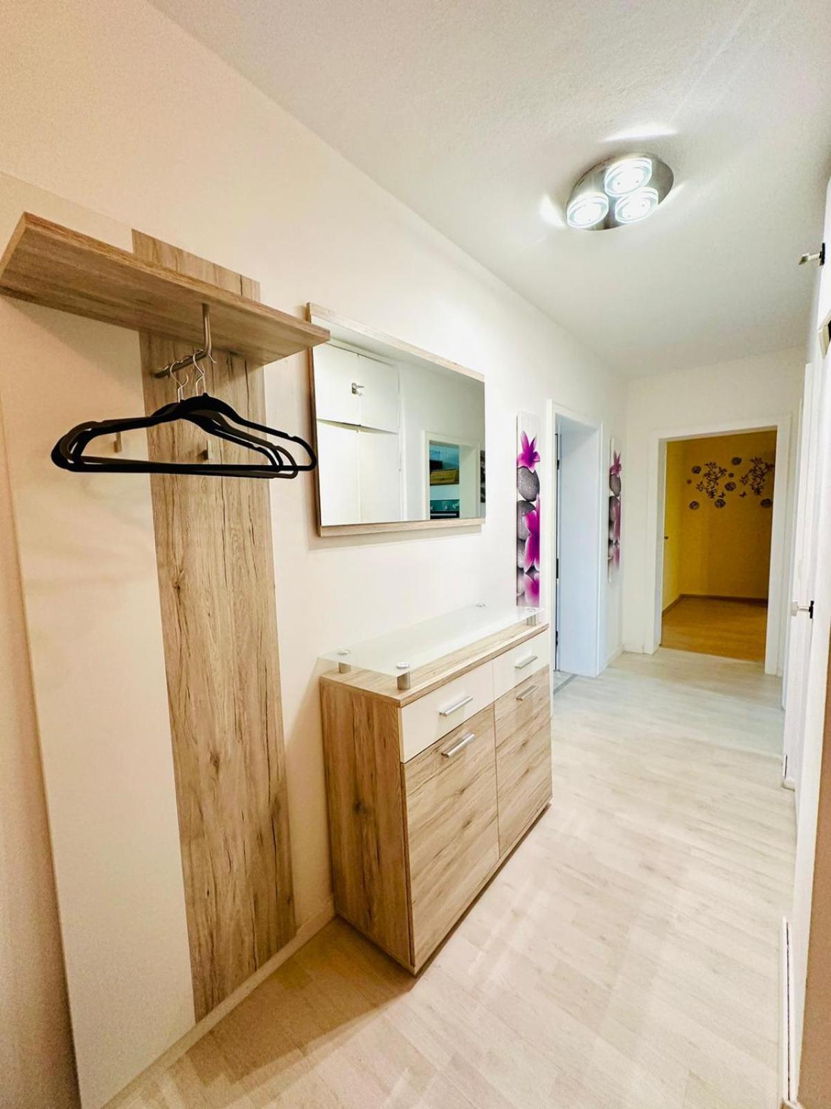 Moderne Wohnung Im Zentrum Mit Balkon Und Netflix - 90 Qm Aarchen Exterior foto